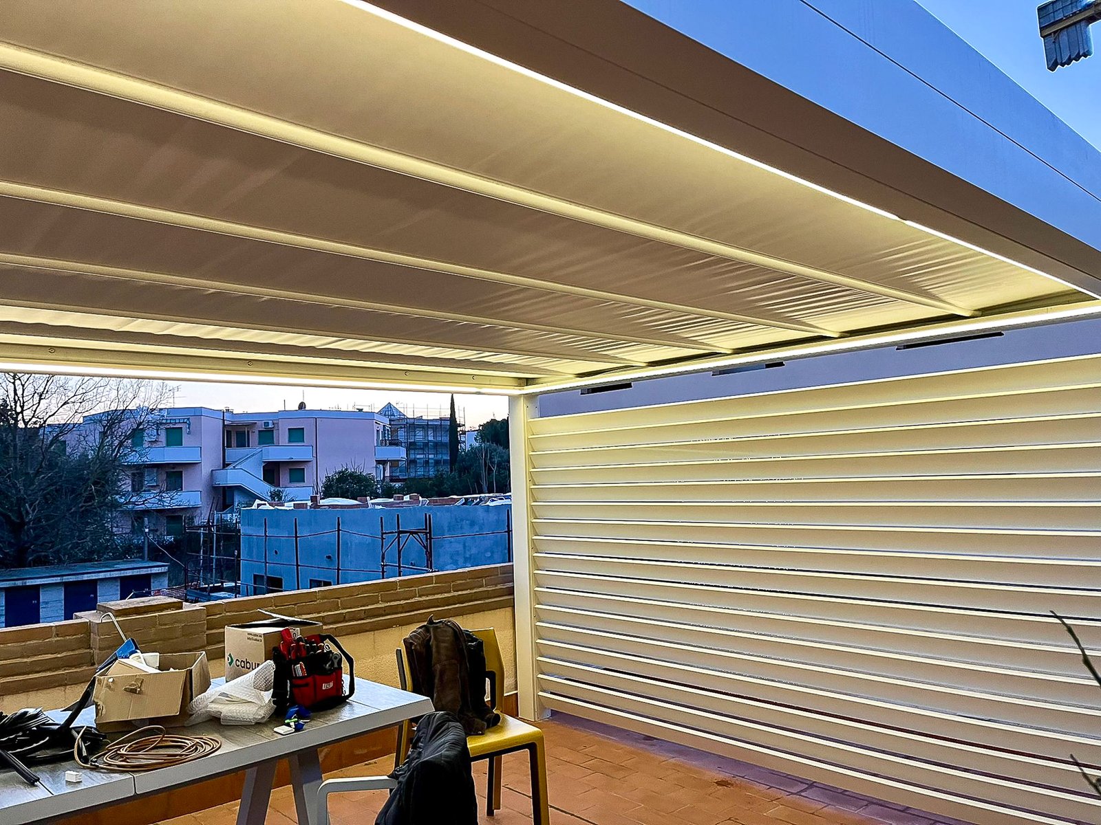 Pergola photovoltaïque Deluxe Relax coucher de soleil